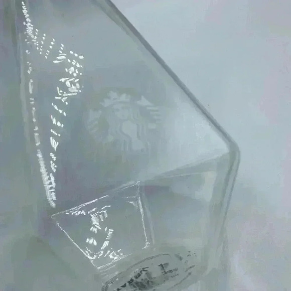 Starbucks Korea 2023 Holiday magical glass jug 1243ml Carafe - Picture 3 of 6